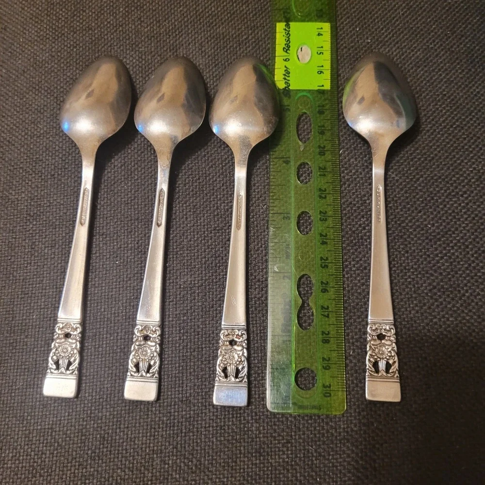 Oneida product set